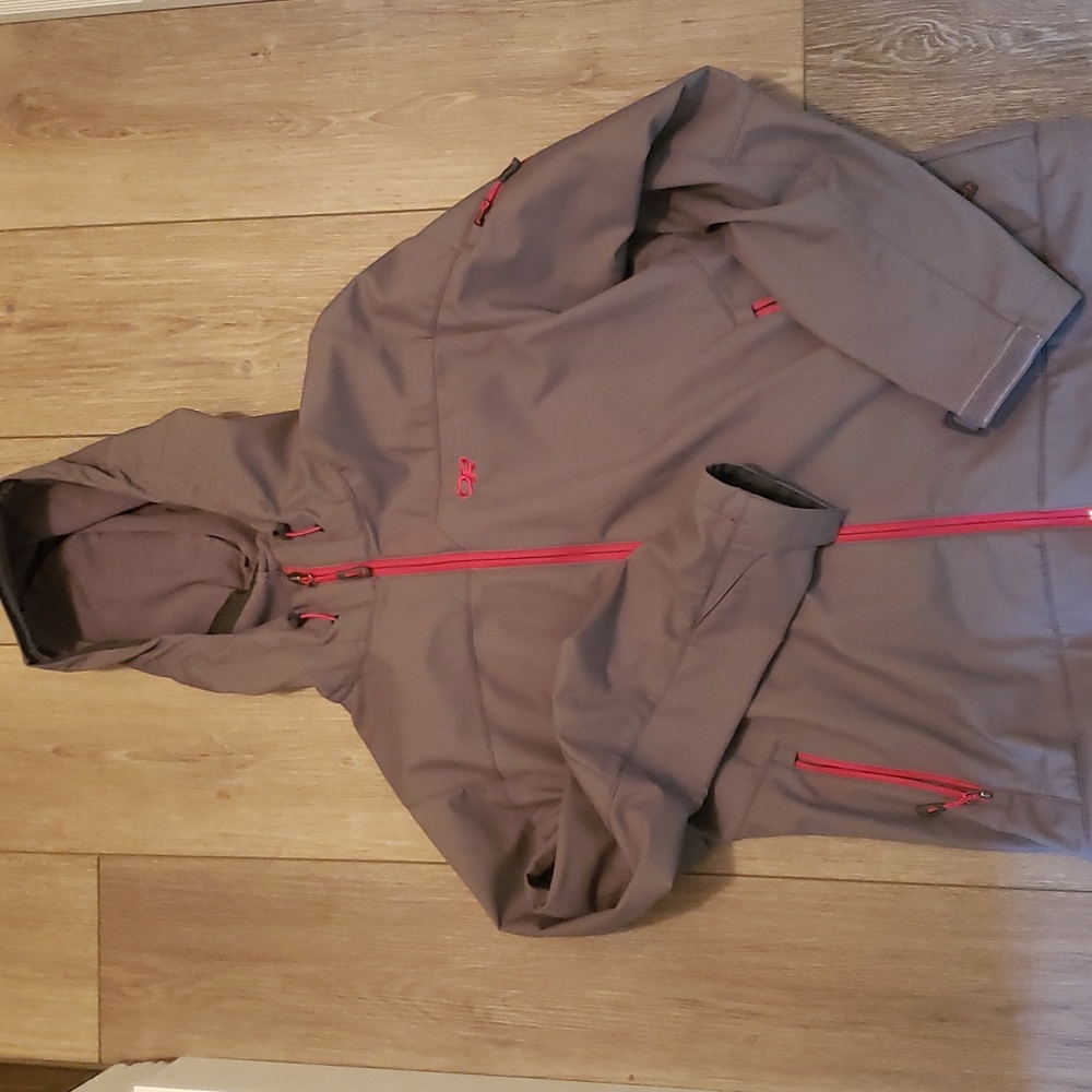 Like new women's outdoor research jacket